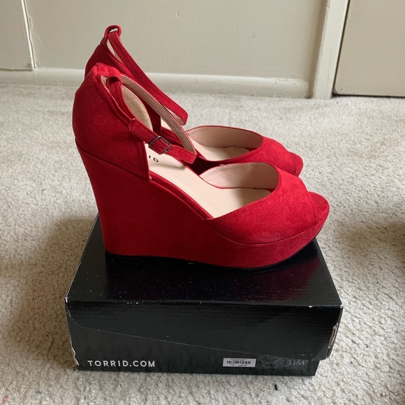 torrid Shoes - Torrid Red Wedges